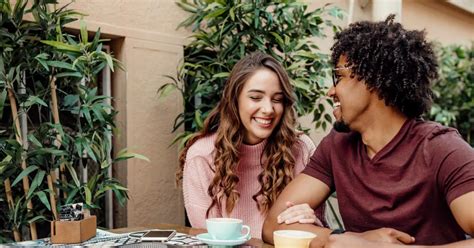 Encontrar homens e mulheres solteiros em Portugal